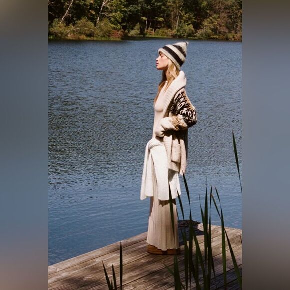 NWT Anthropologie Patterned Cardigan Sweater - Picture 4 of 5